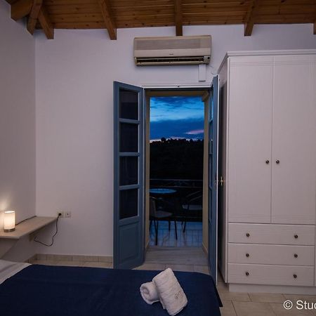 Studio Gerani 1 Porto Heli Eksteriør billede
